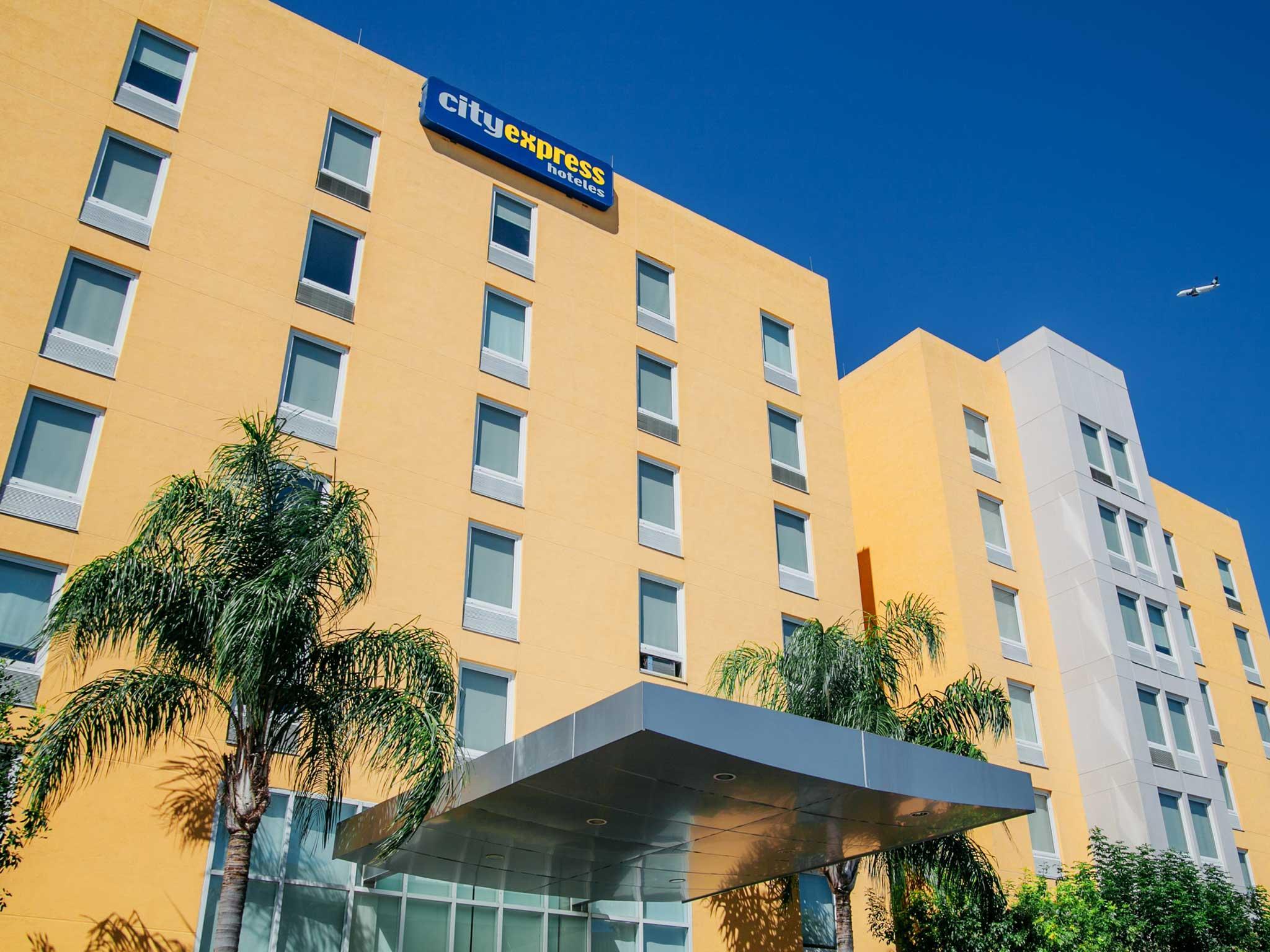 City Express By Marriott Monterrey Aeropuerto Apodaca Exterior foto